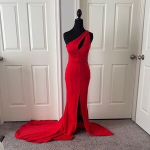 Elegant Red One-Shoulder Gown